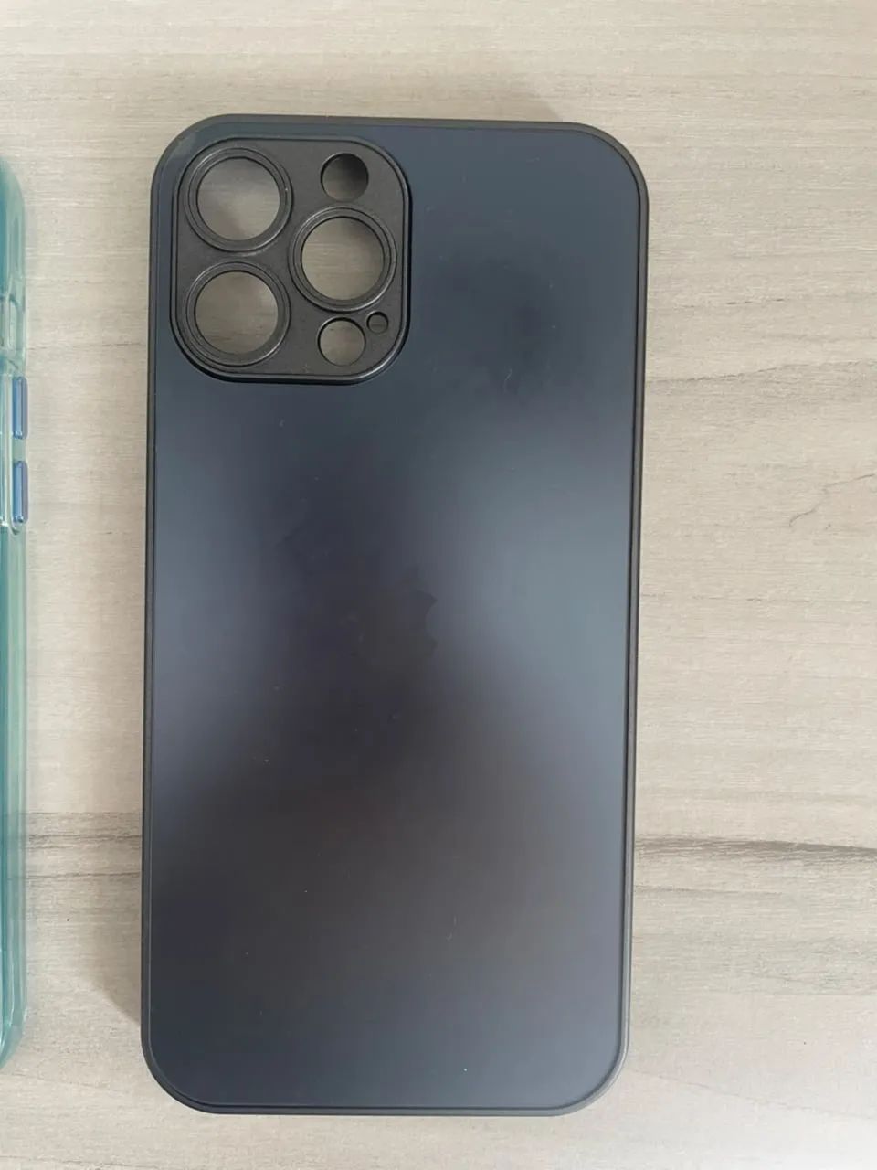 05 CASES IPHONE 13 PRO MAX  - Foto 2