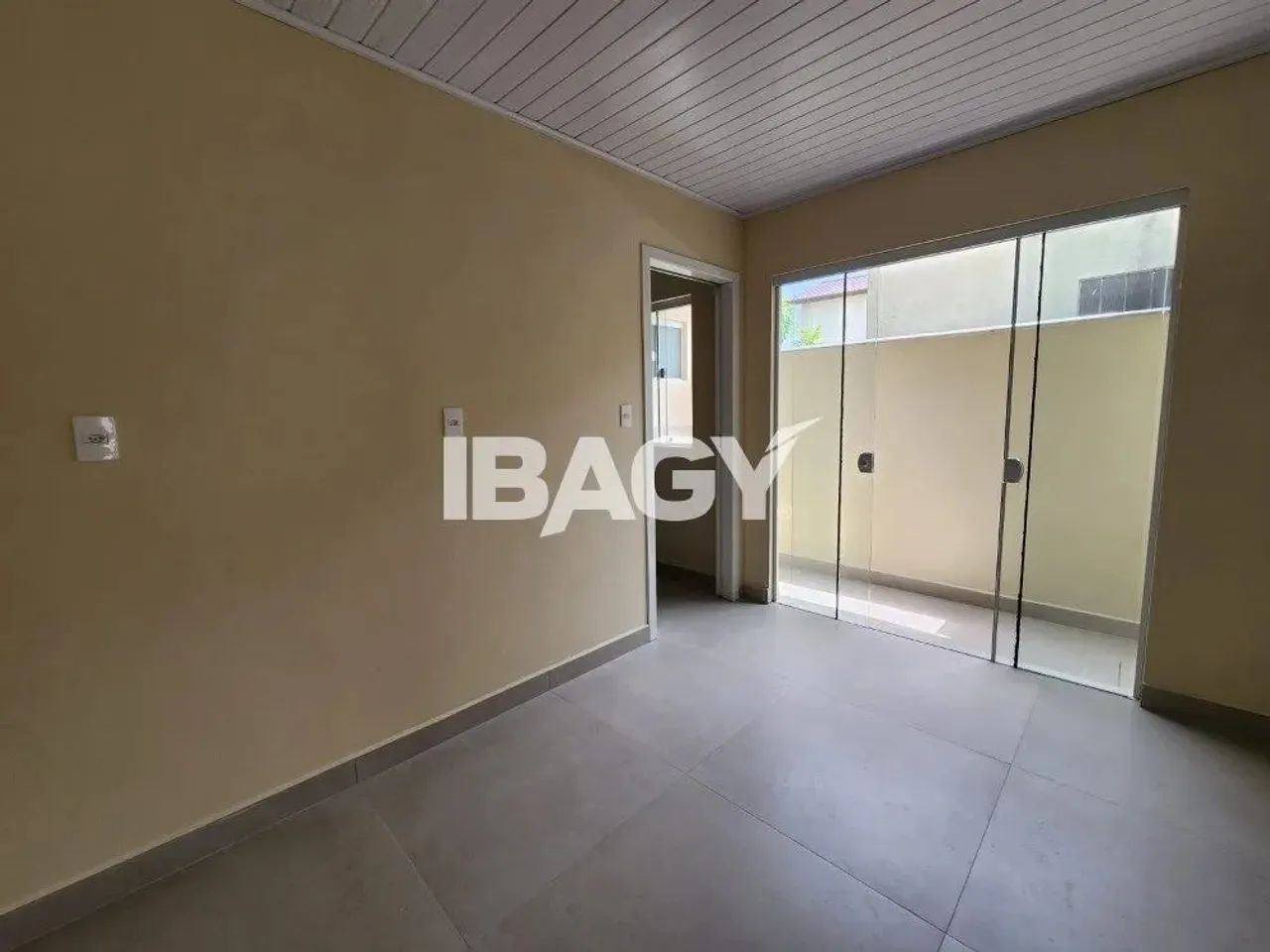 Excelente Casa 1 dormitório(s) em Morro Das Pedras - Florianópolis - Foto 2