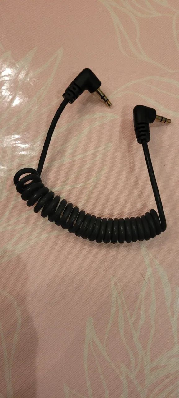 Microfone Lapela Sem Fio Saramonic SR-WM4C - Kit Completo - Usado - Foto 3