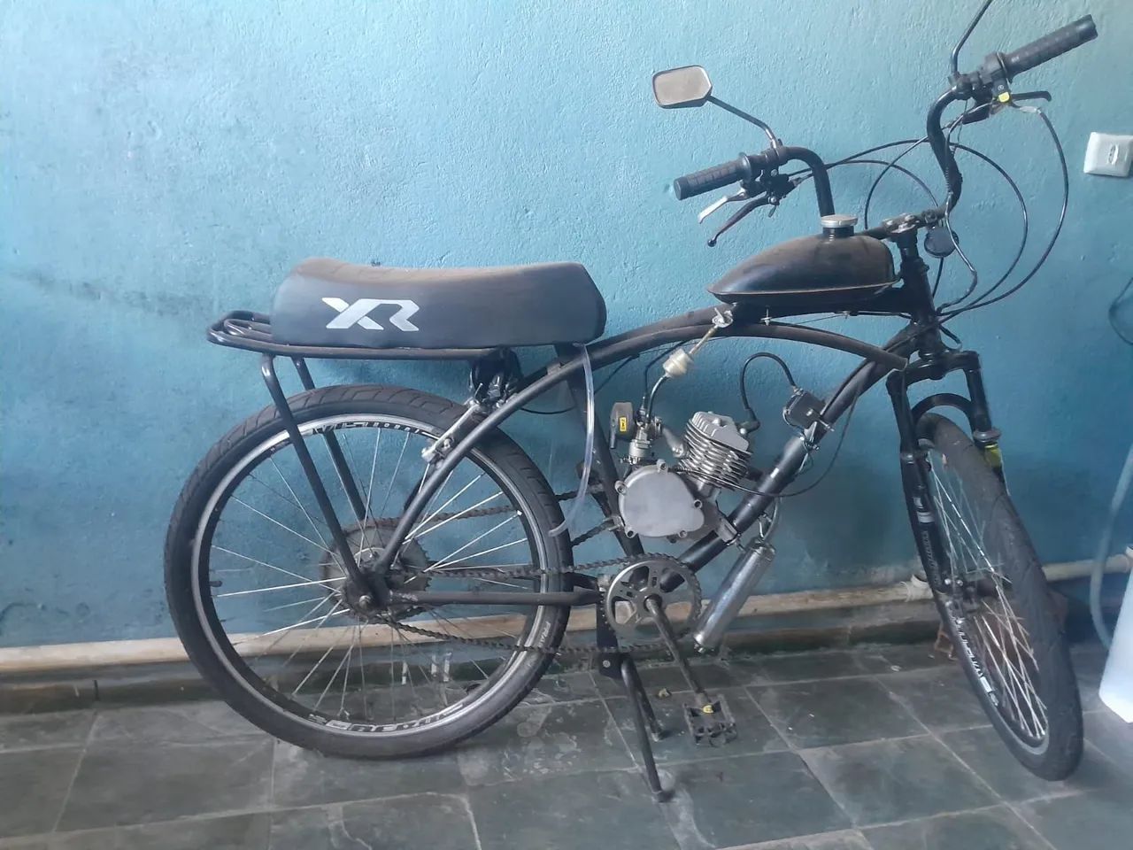 Moto motorizada 