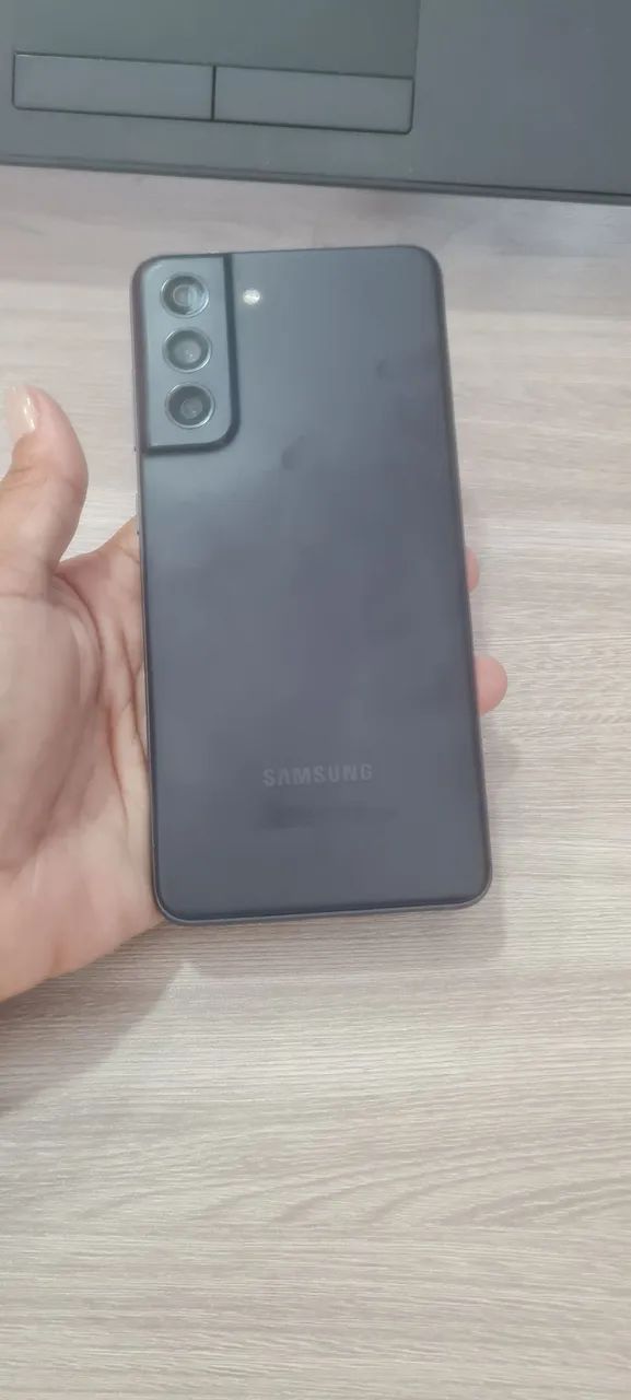 Samsung s21 fe seminovo , precisa trocar  a bateria pq  inchou  - Foto 2