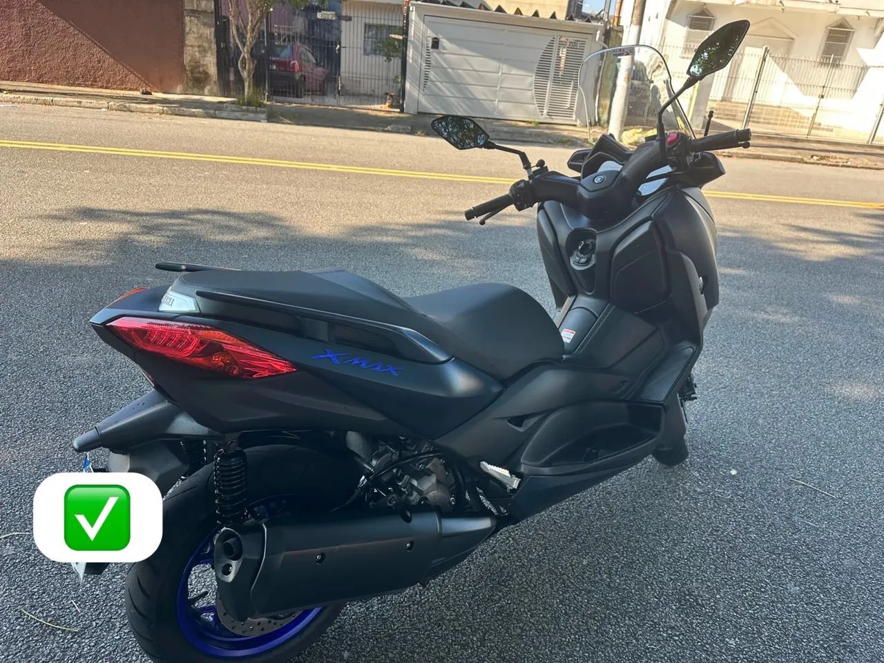 XMAX 250 ABS - Foto 4