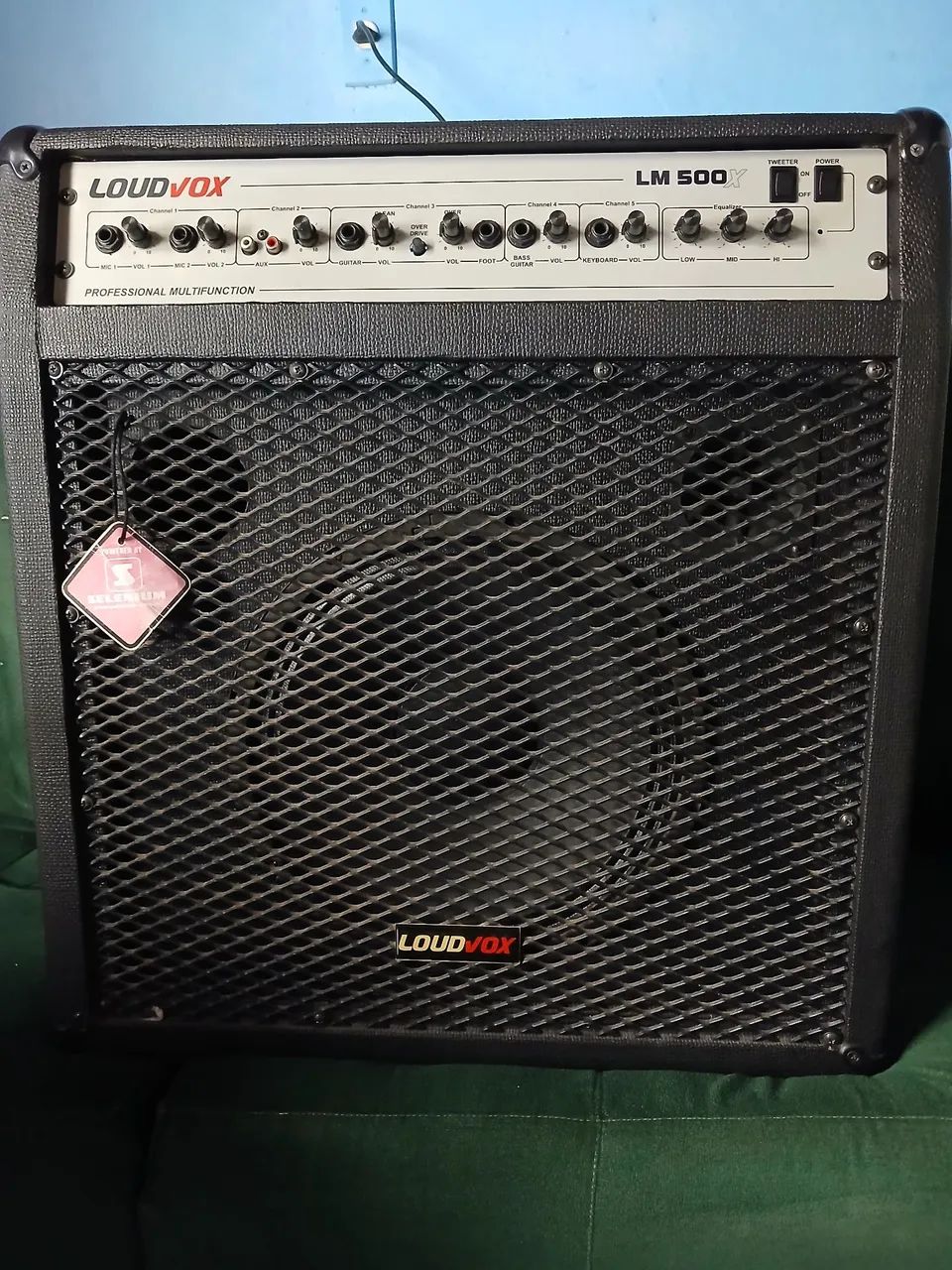 Caixa amplificadora Loudvox LM500