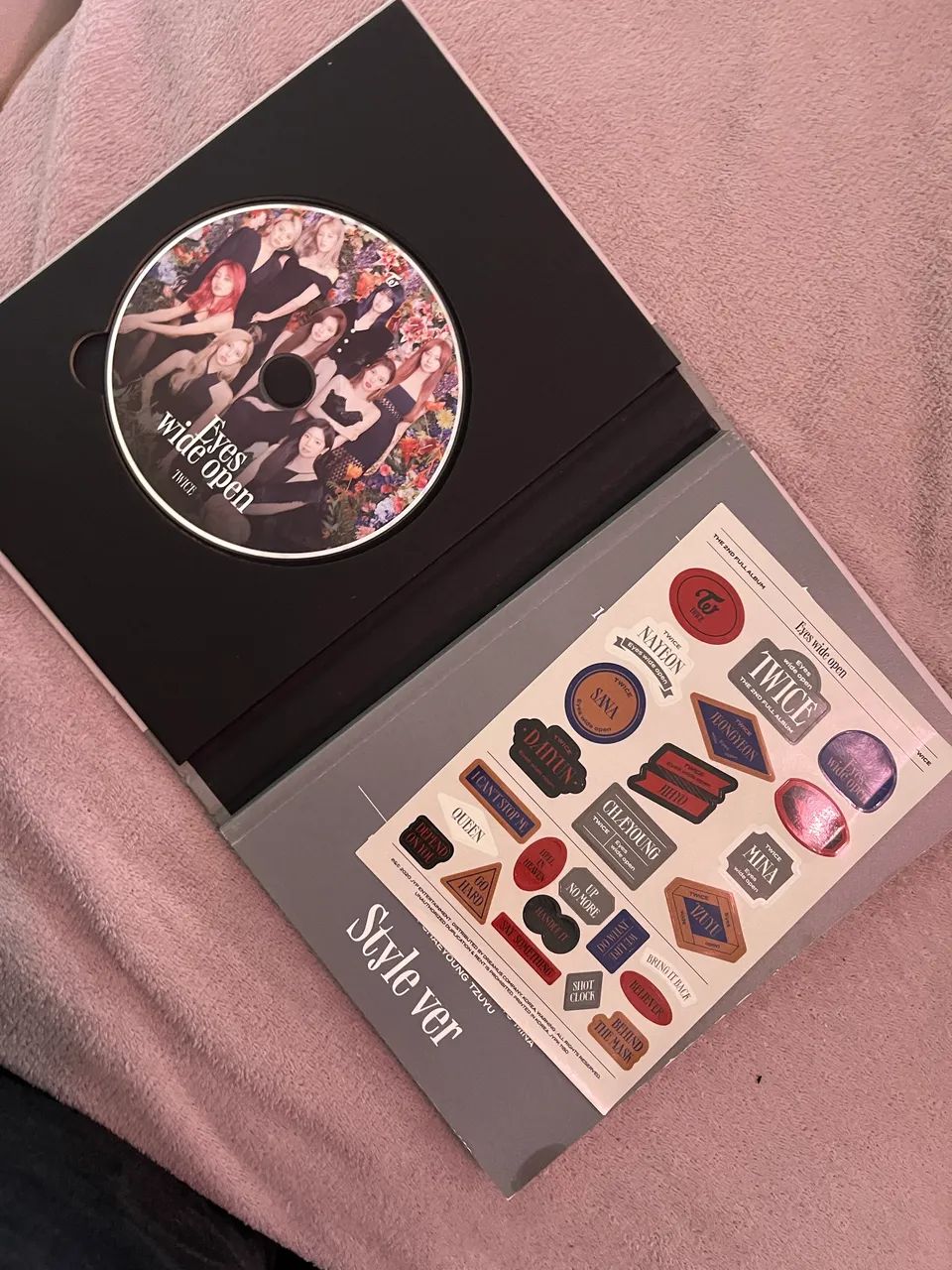 Álbum twice - CDs, DVDs etc - Centro, Sapiranga 1536685073 | OLX