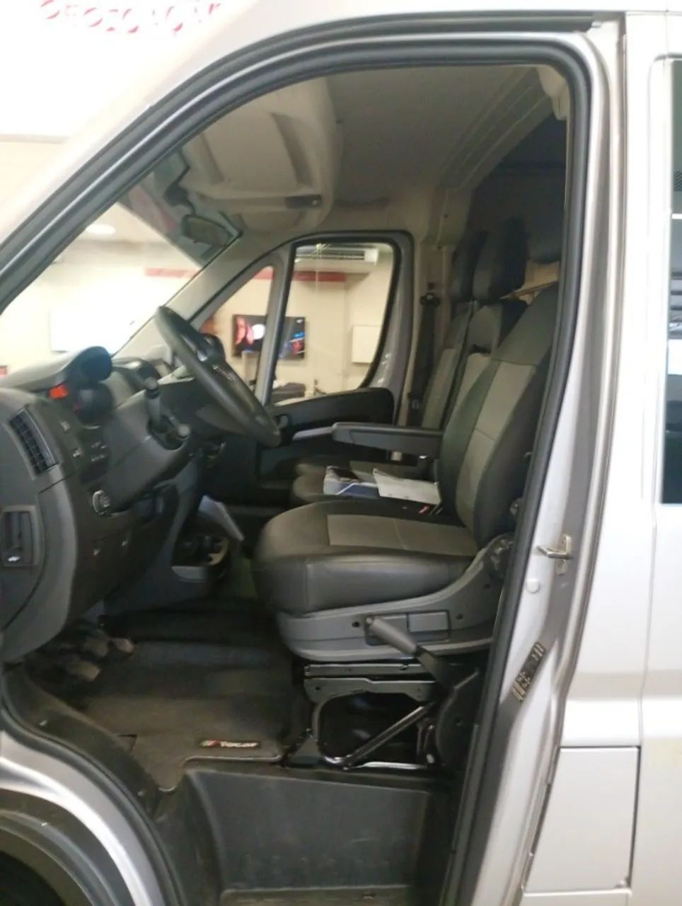 Fiat Ducato Cargo 2.2 Diesel (e6) 2025 - Foto 5