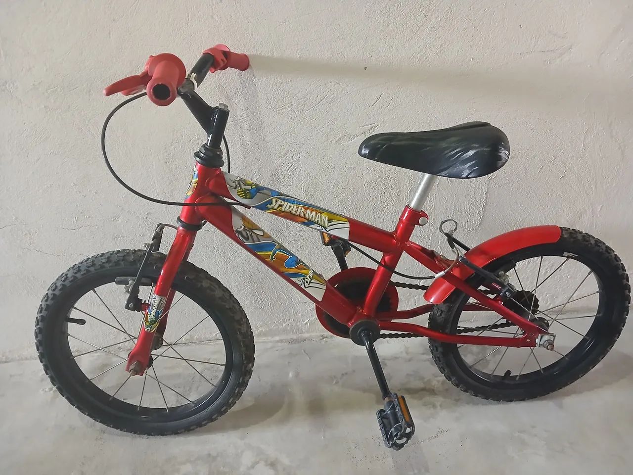 Vendo bicicleta infantil Aro 16