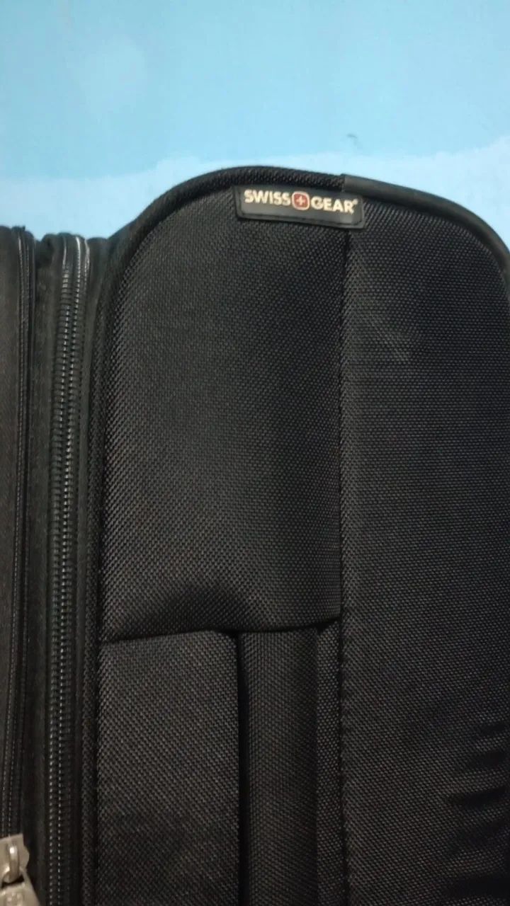 Mala de Viagem Swissgear Preta - Prática e Resistente - Foto 4