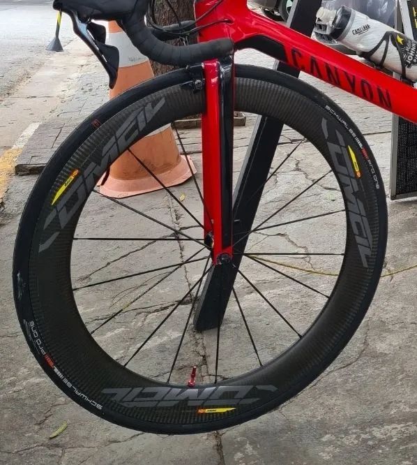Rodas Mavic Comete Pro Carbon Sl Tubeless Speed - Foto 2
