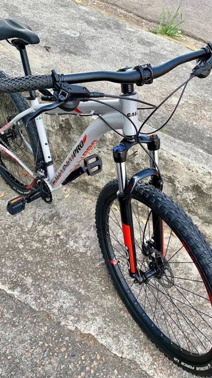 Bicleta nova , usada só quando saiu da loja ,aro 29  - Foto 2