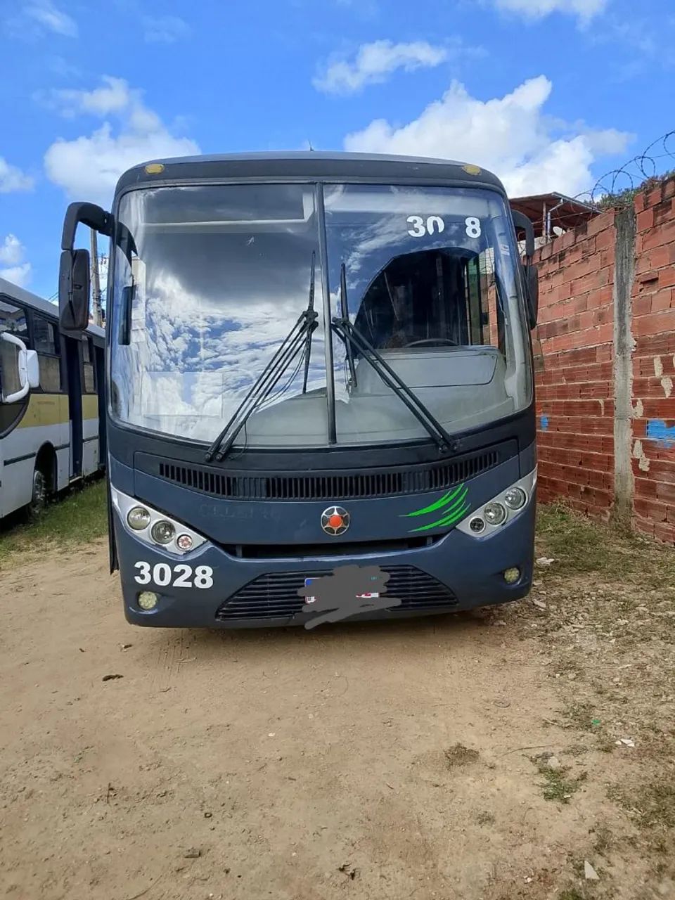 ÔNIBUS RODOVIÁRIO MERCEDES BENZ - Foto 2