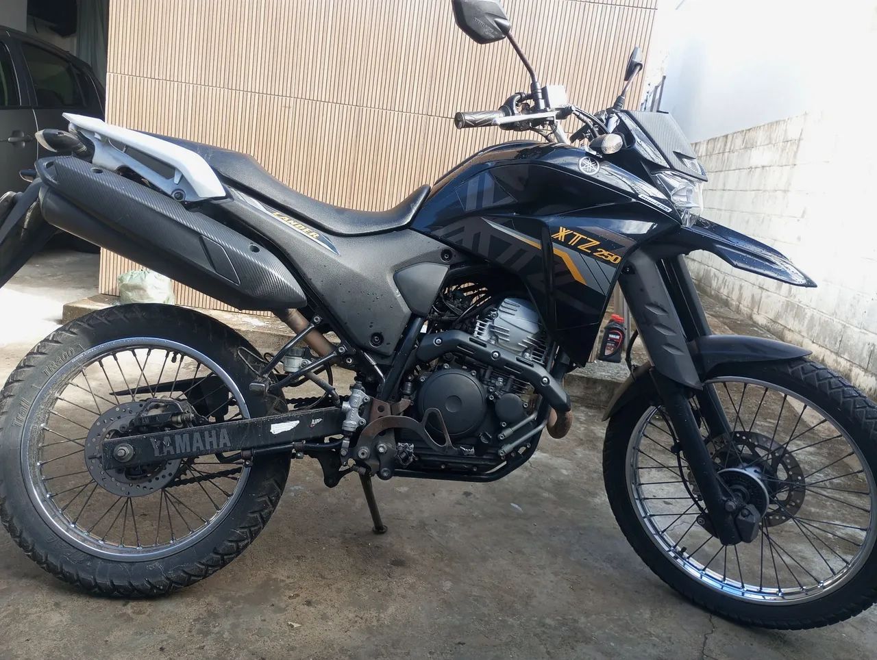Lander 250 super conservada  - Foto 4