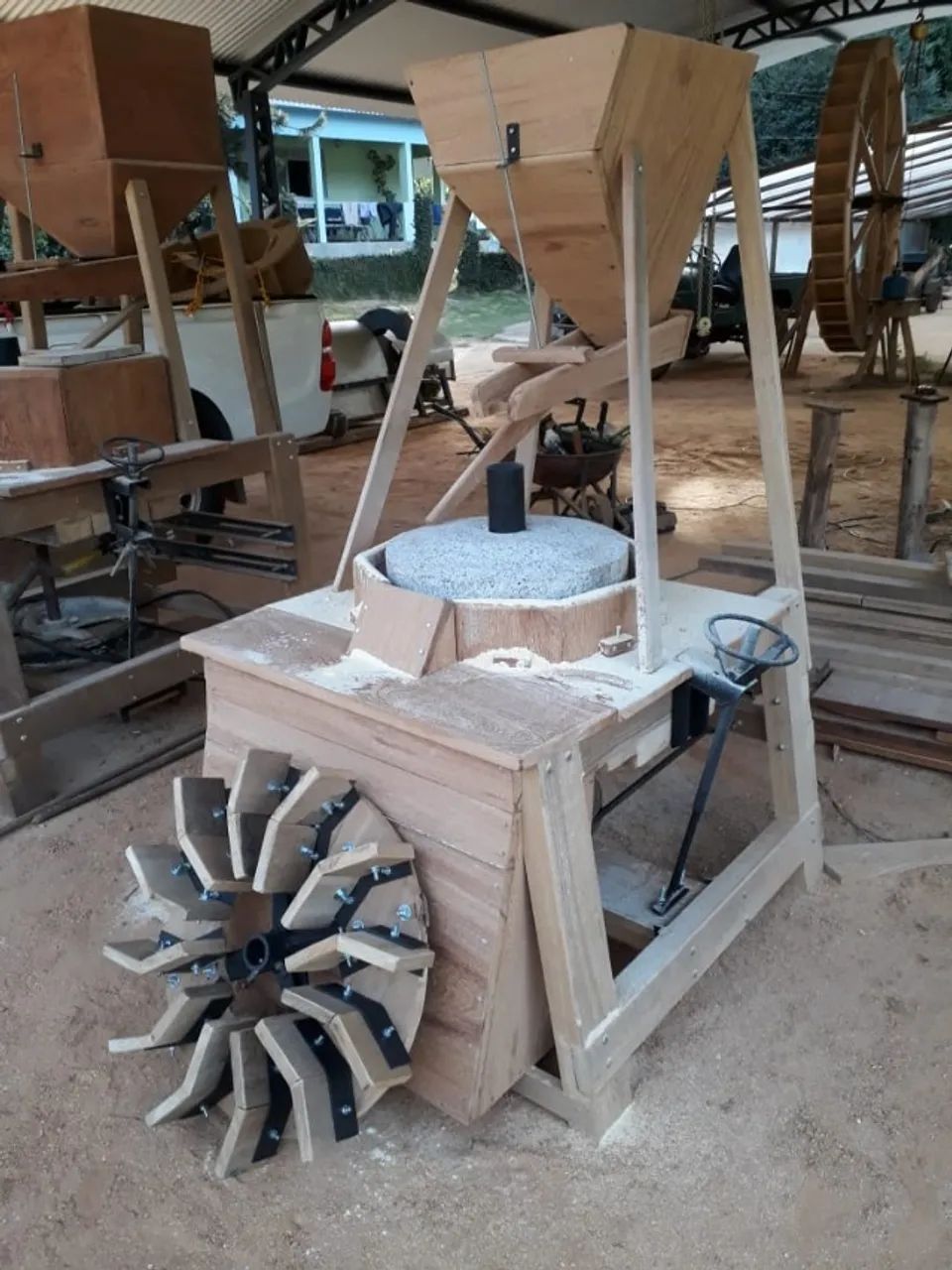 Moinho de pedra novo - Foto 4