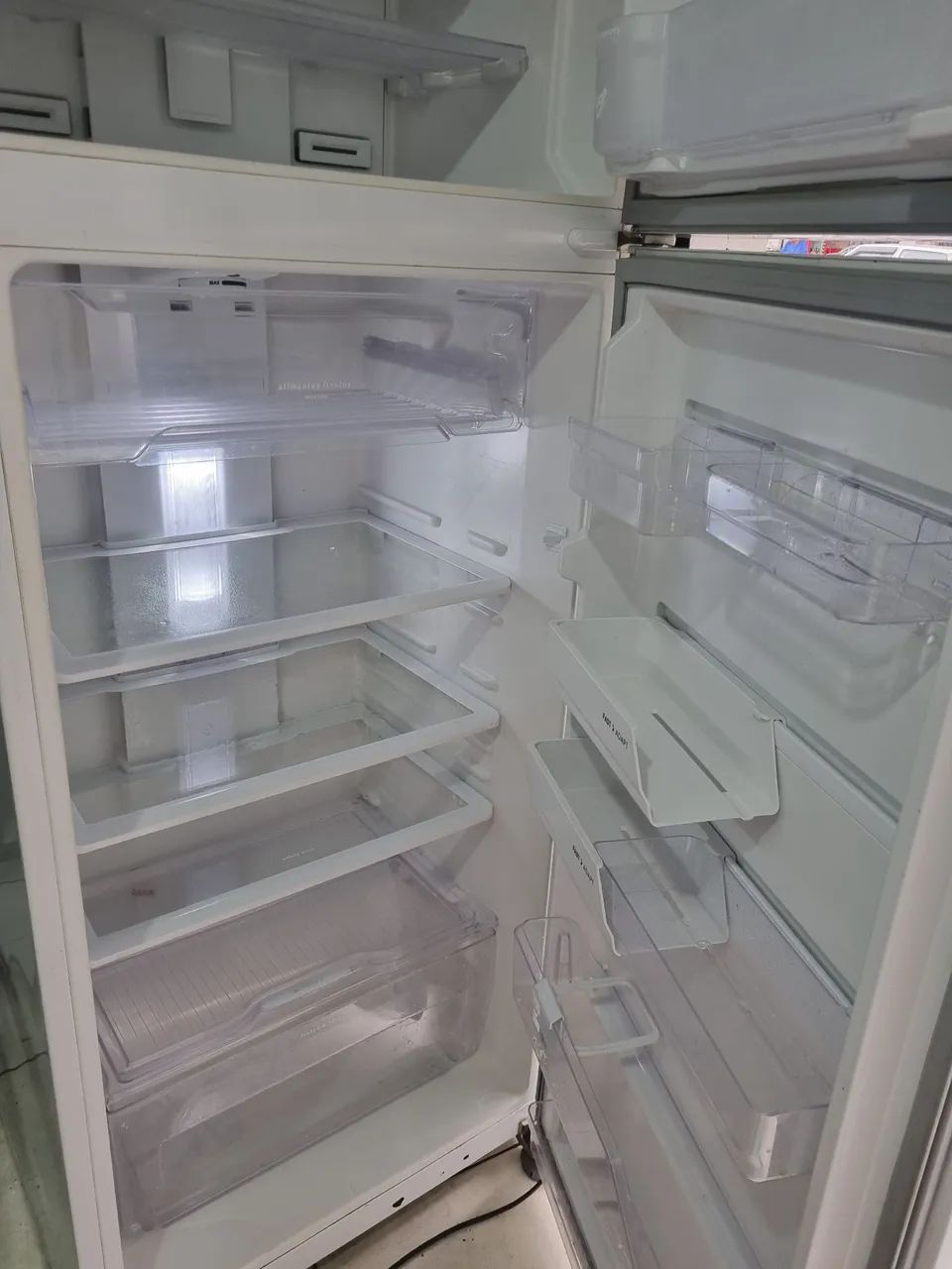 Geladeira Eletrolux Frost Free  - Foto 5