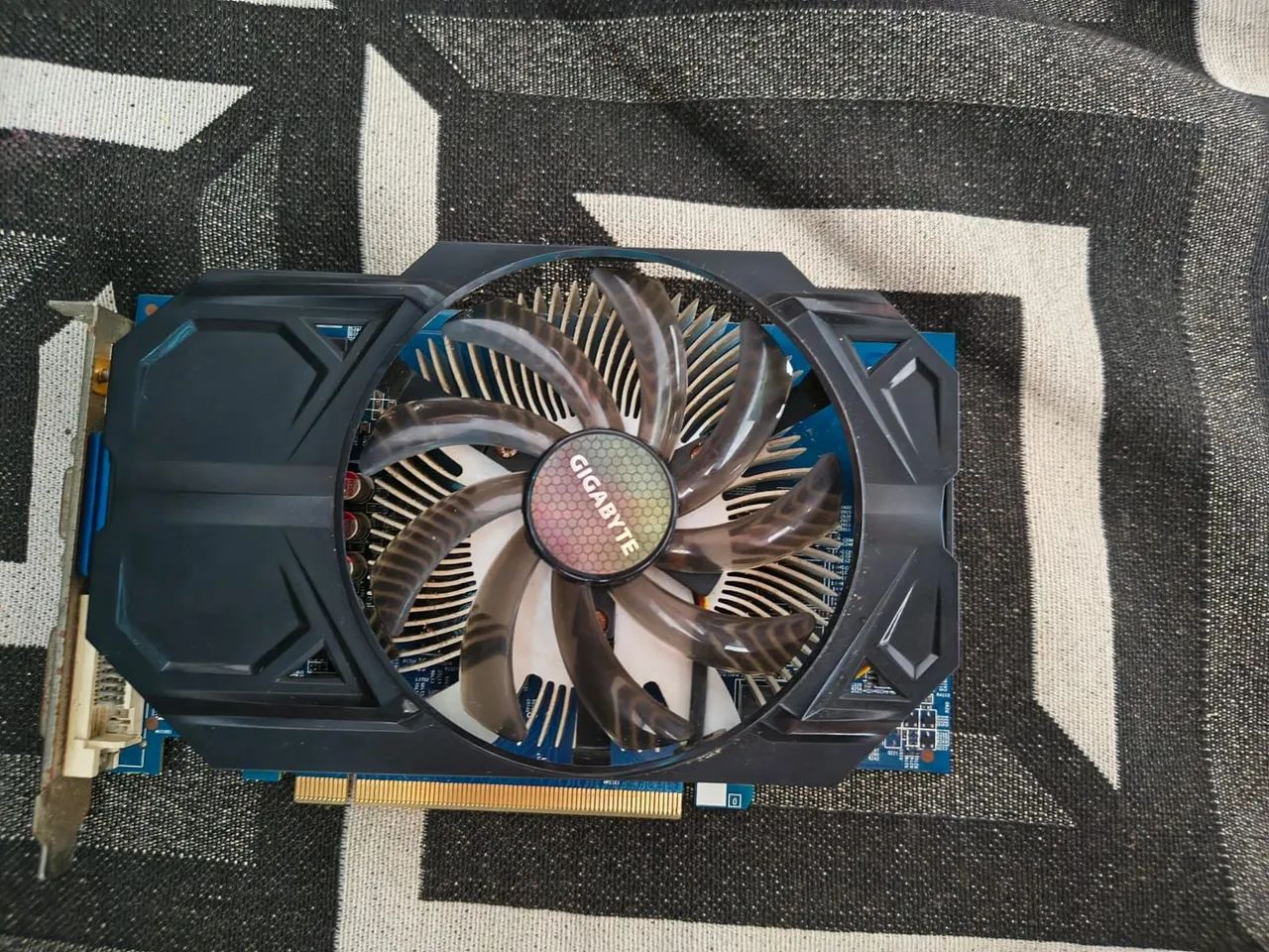 Placa de Vídeo 2gb