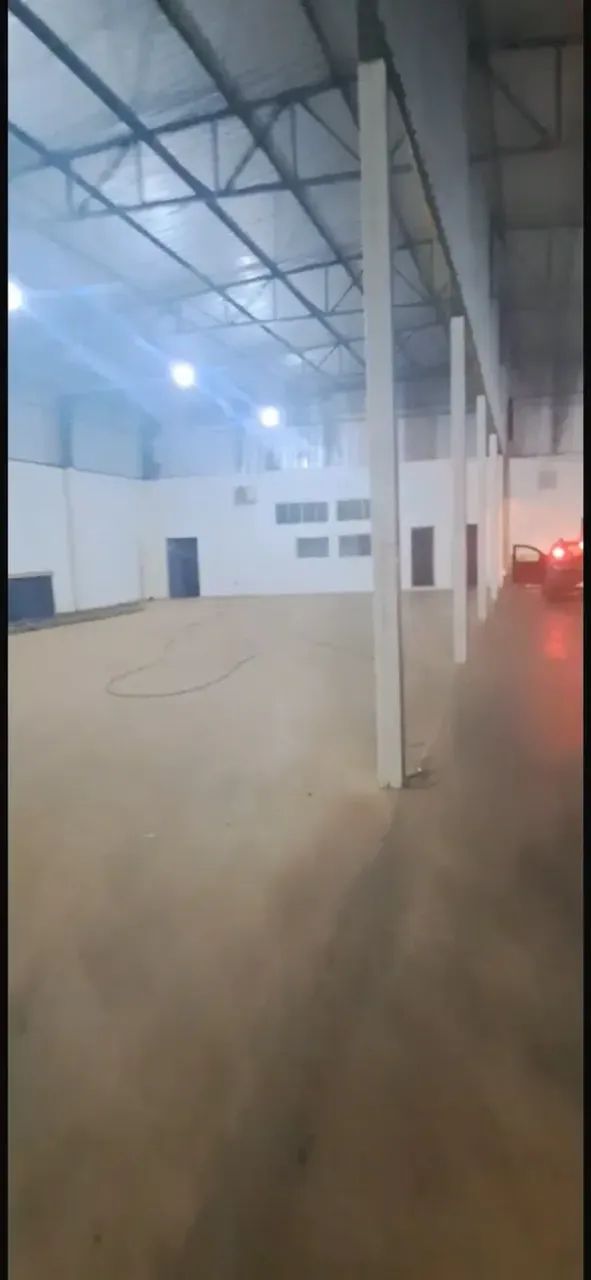 ALUGA-SE  GALPÃO COMERCIAL com 720m2 | PARQUE ALVORADA I - Foto 4