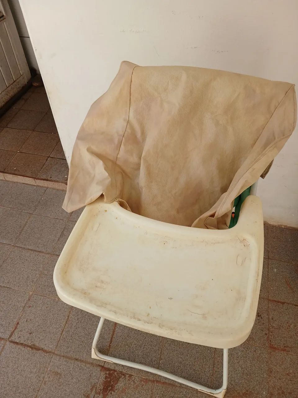 Cadeira de alimentação - Foto 4