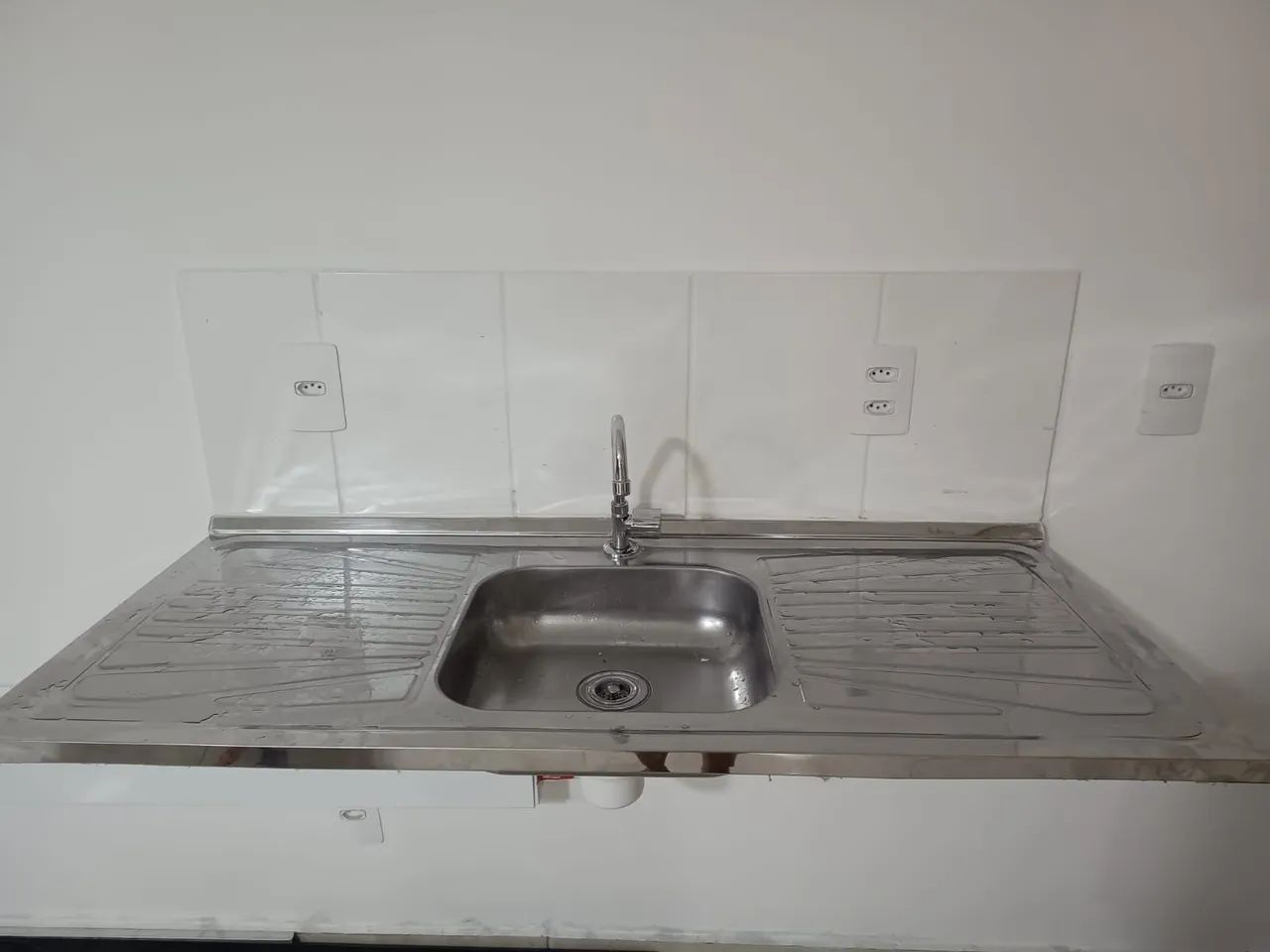 Vendo Bancada Pia com Cuba inox