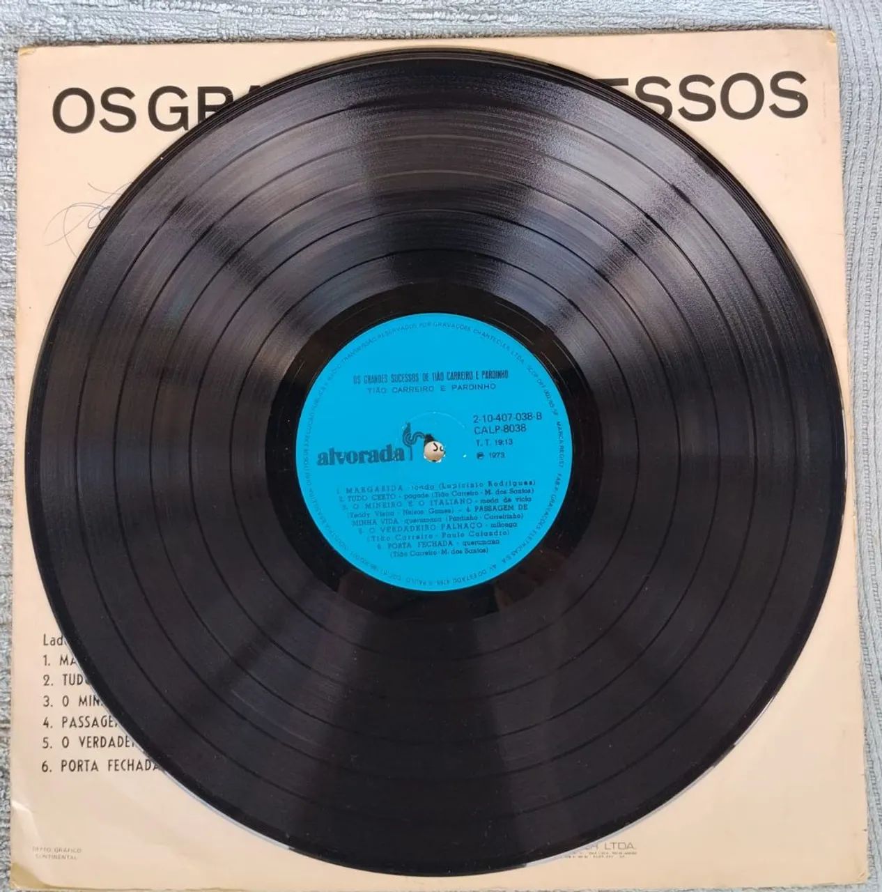 LP disco de vinil os grandes sucessos de Tião Carreiro e Pardinho toca disco radiola som  - Foto 3