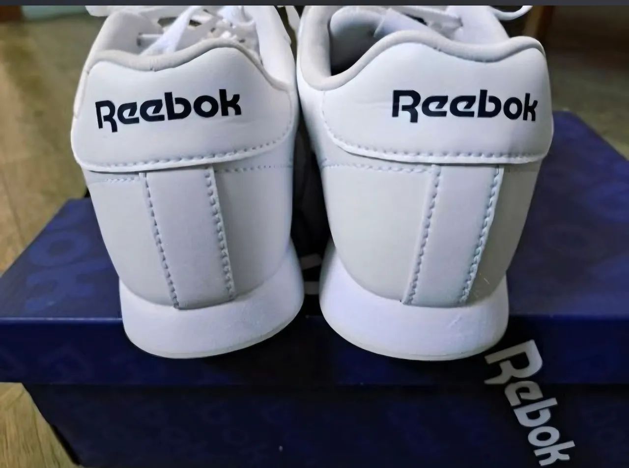 Tenis reebok branco - Foto 4