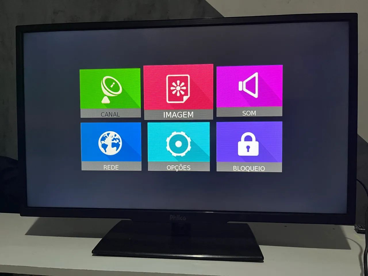 ? TV Philco 32? LED ? Funcionando Perfeitamente - Foto 2
