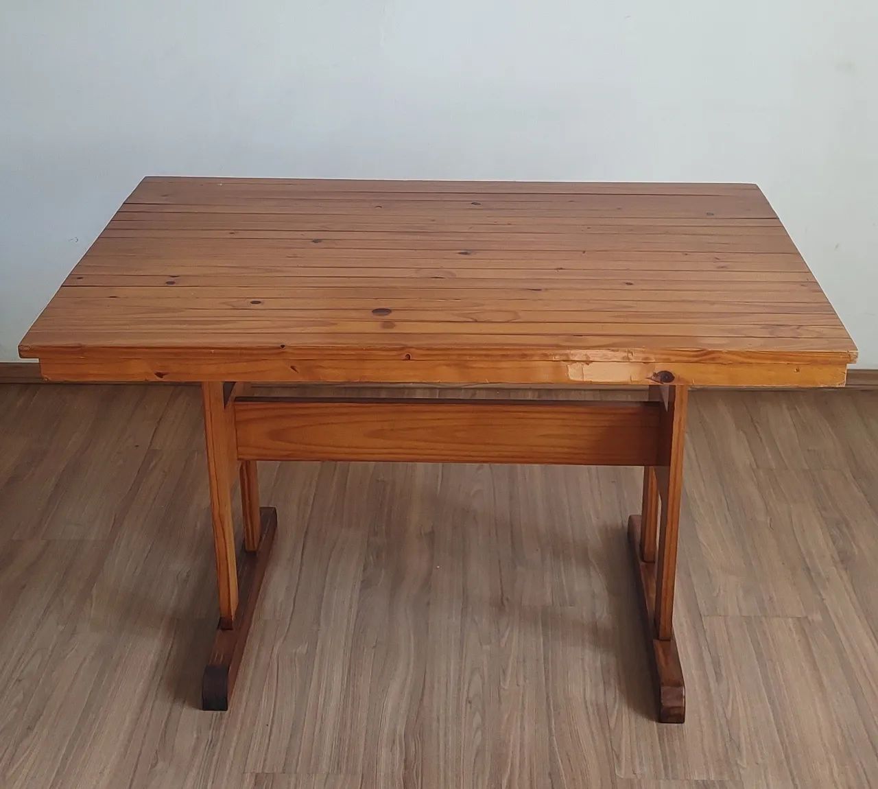 Conjunto de Mesa com 4 Cadeiras - Madeira Maciça  - Foto 4