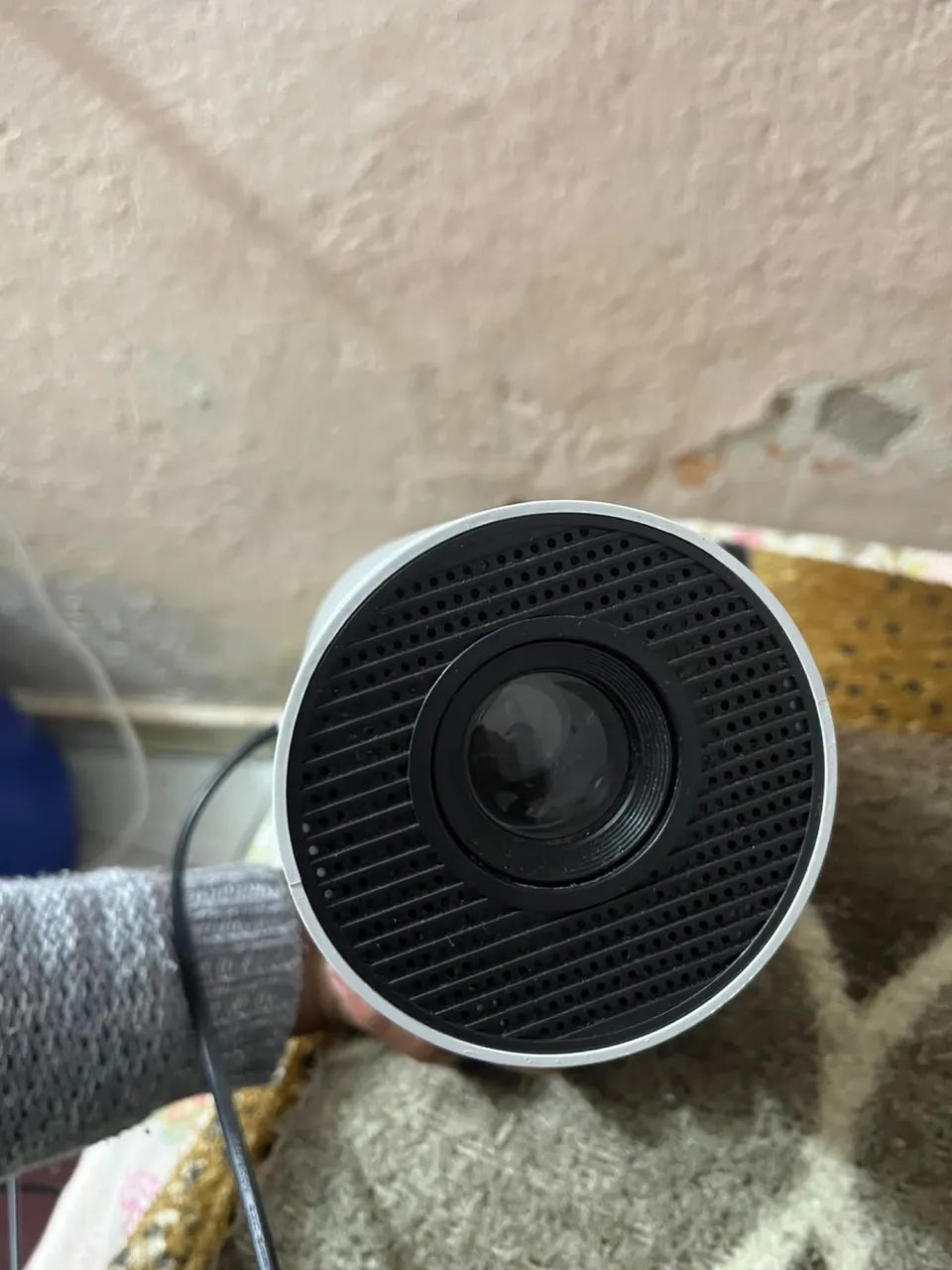 Vendo Projetor HY300 4K  ? - Foto 2