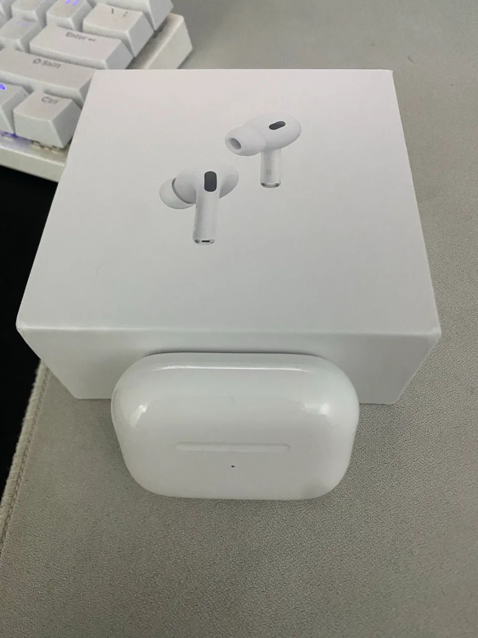 AirPods Pro 2 - Foto 2
