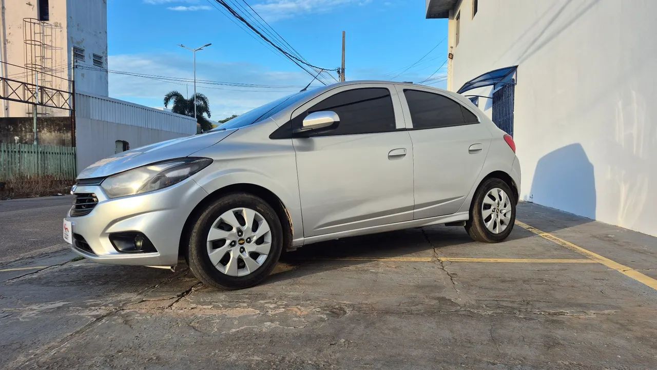 Chevrolet Onix 2018