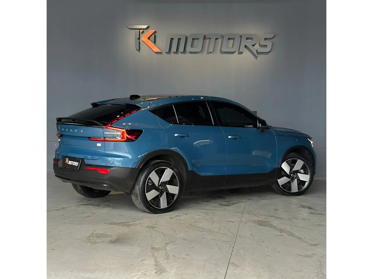 Volvo C40 Recharge Pure Eletric (elétrico) 2023 - Foto 4