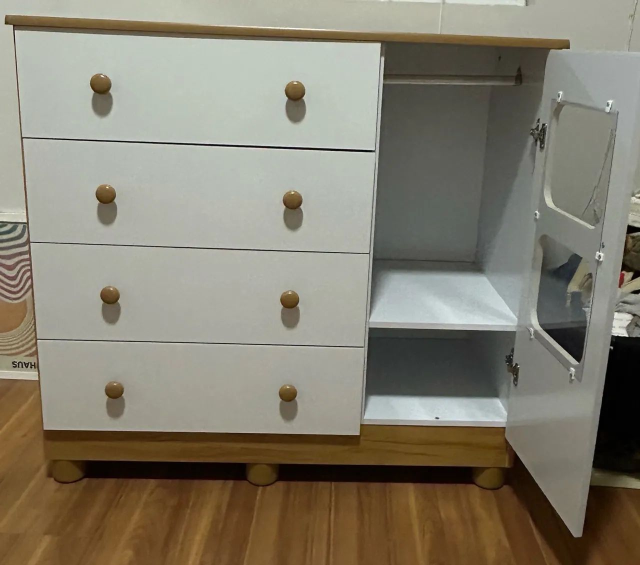 Kit Quarto de Bebê - Guarda Roupa e Cômoda - Foto 4