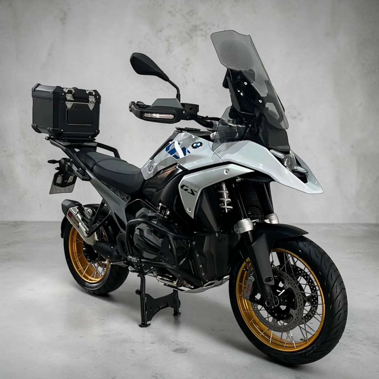 BMW R 1300 GS PLUS 24/24 impecável  - Foto 3