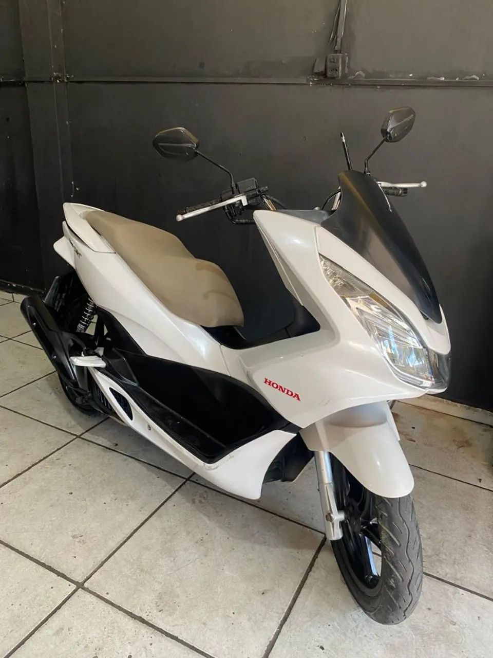 PCX 2016 DLX 