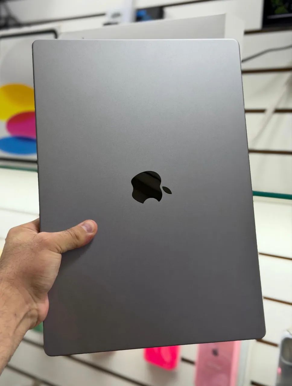 【美品】MacBook Pro 16インチ M2 Pro/16GB/512GB 16インチMacBook Pro [整備済製品] 12コアCPUと19コアGPUを搭載した