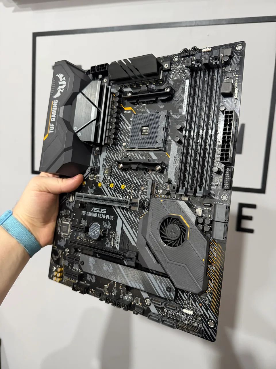 PLACA MÃE AM4 ASUS X570-PLUS/BR TUF GAMING - Foto 2