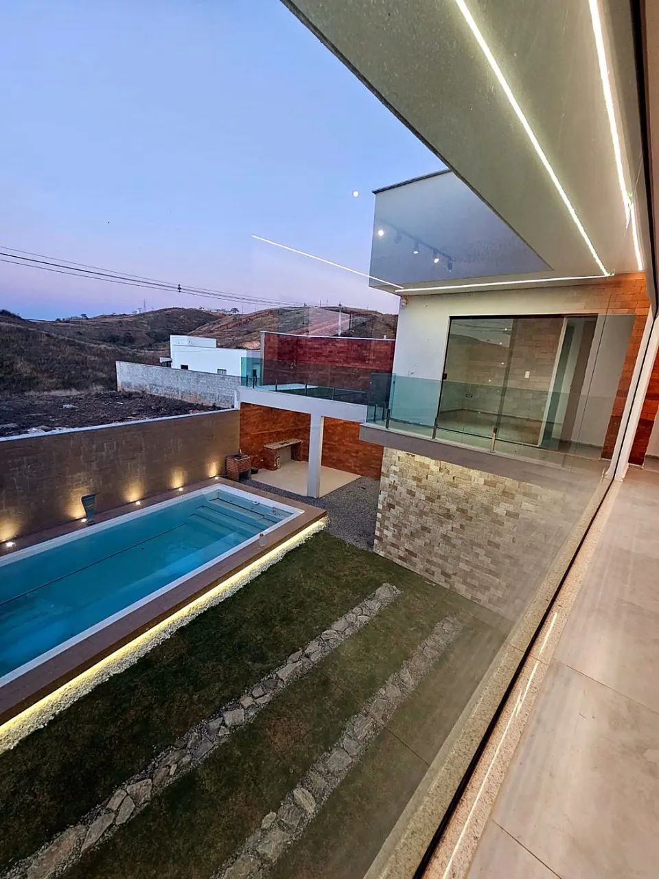 Casa com 5 quartos, piscina e área gourmet - Três Rios - Foto 3