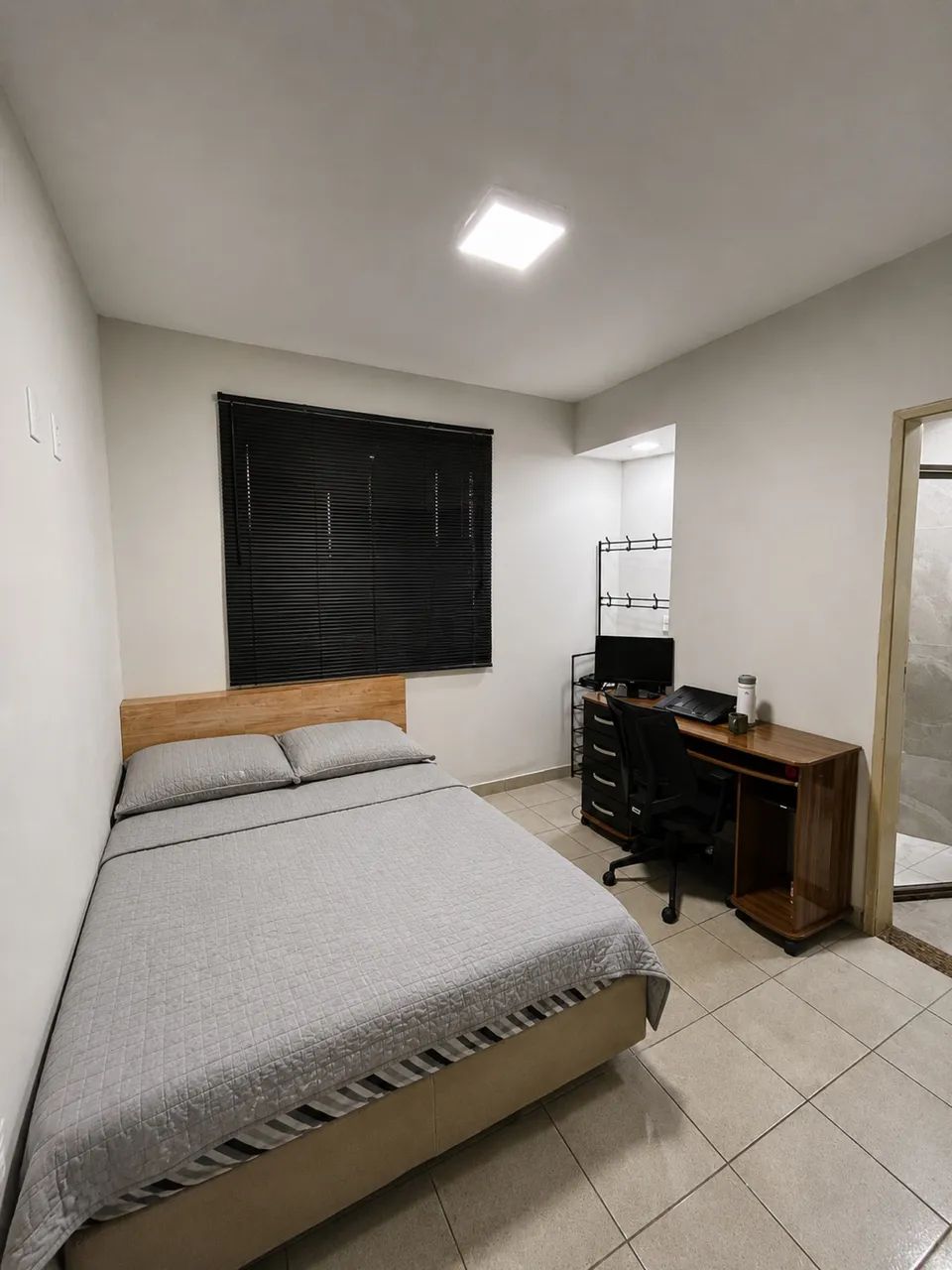 Suíte em apartamento na Praia do canto 