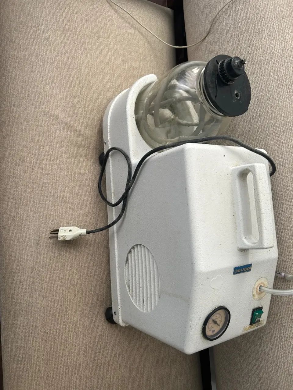 bomba a vácuo odontológico 