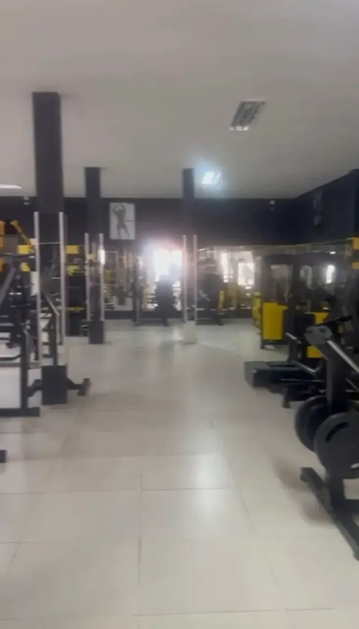 ALUGA -SE LOJA COMERCIAL COM 800m2 - Foto 2