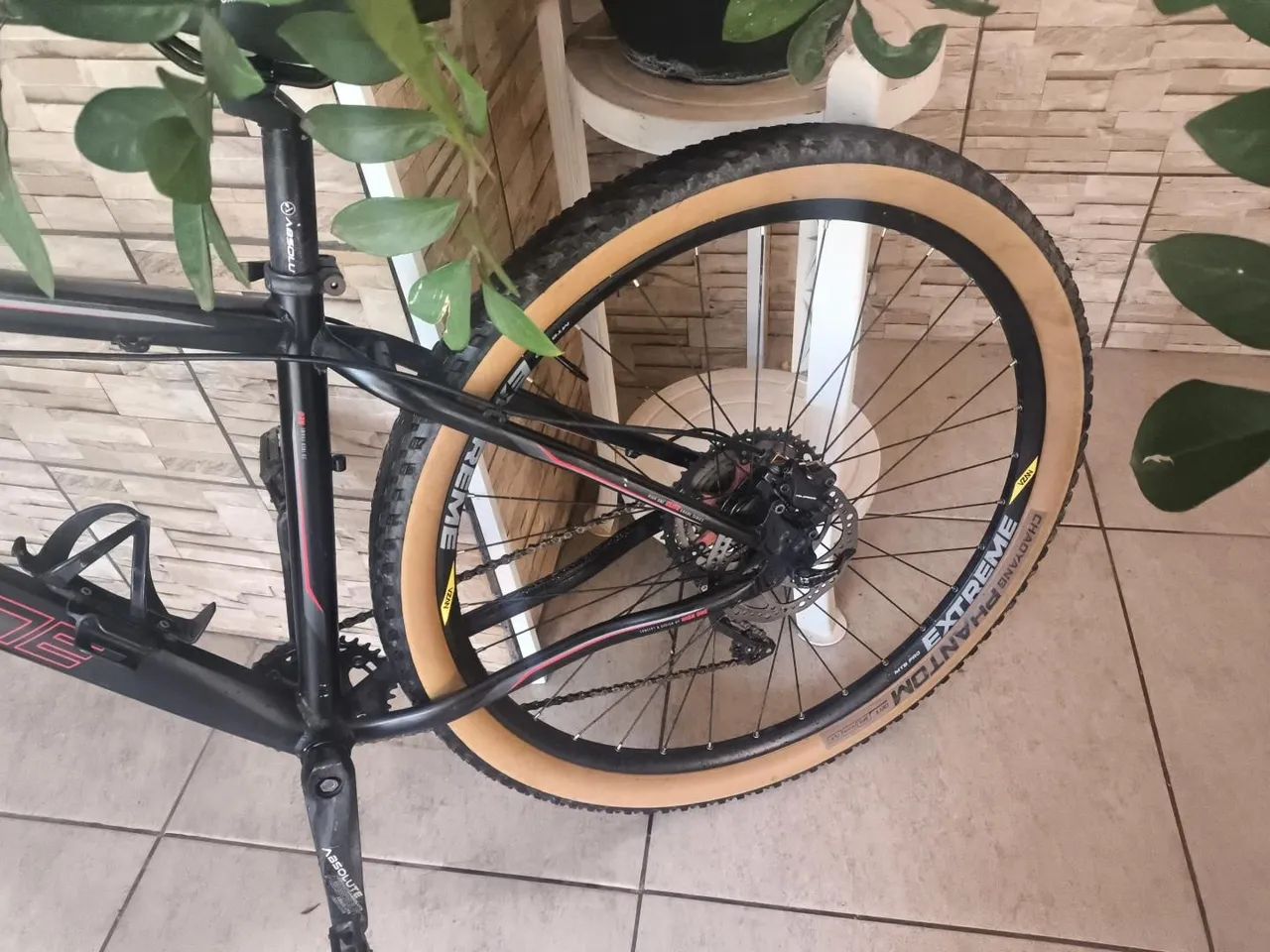 Bicicleta aro 29 com pneus tubeless - Foto 3