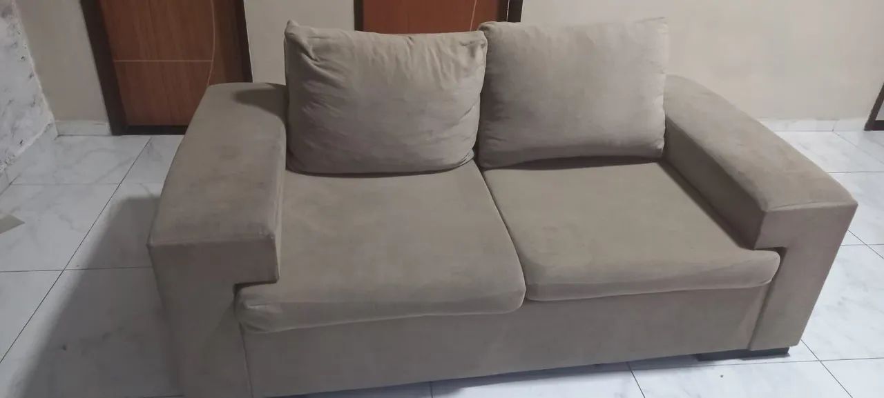 Sofá 3 e 2 lugares bege - negociável  - Foto 2