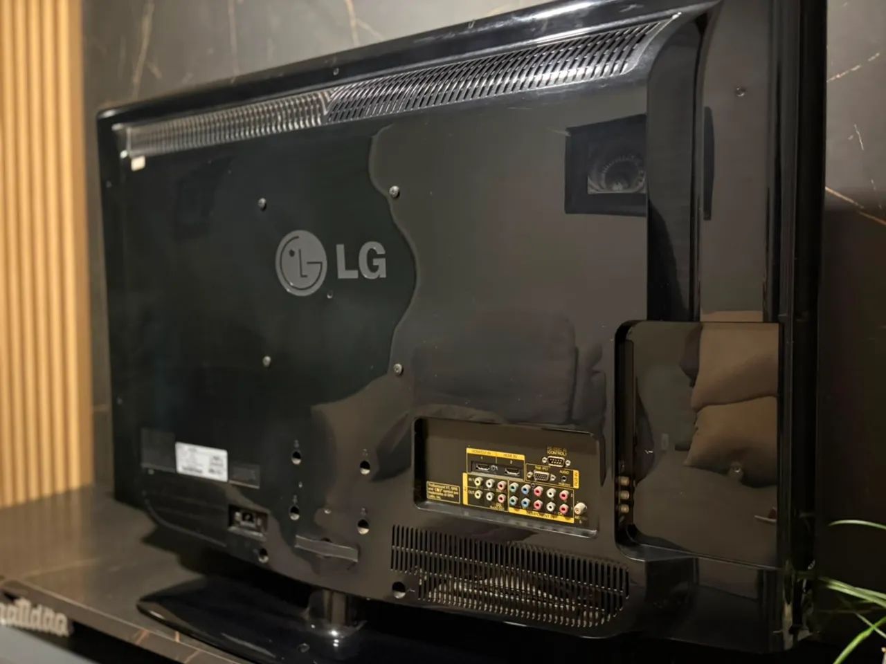 TV LG 42 Polegadas LCD - 42LG30R - Foto 4