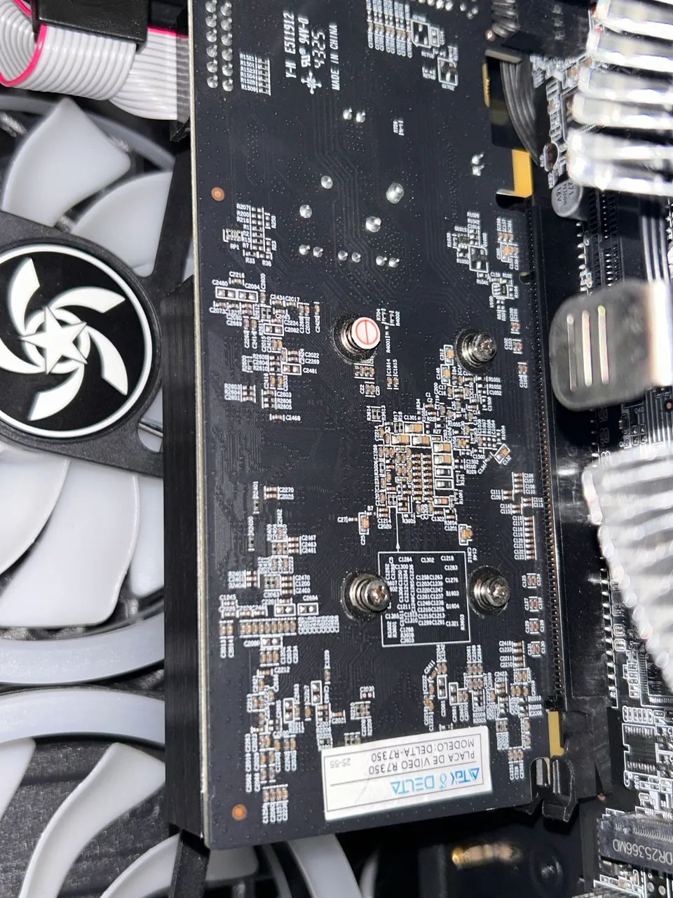 AMD Radeon R7 350 4GB - Excelente Estado | Testada e Funcionando Perfeitamente - Foto 4