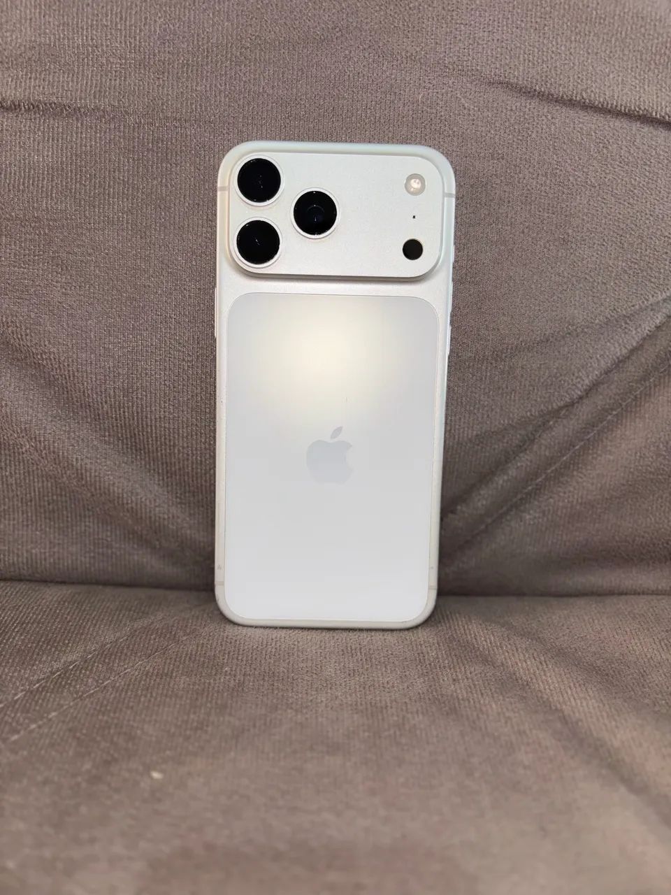 iPhone 17 Pro Max - na garantia