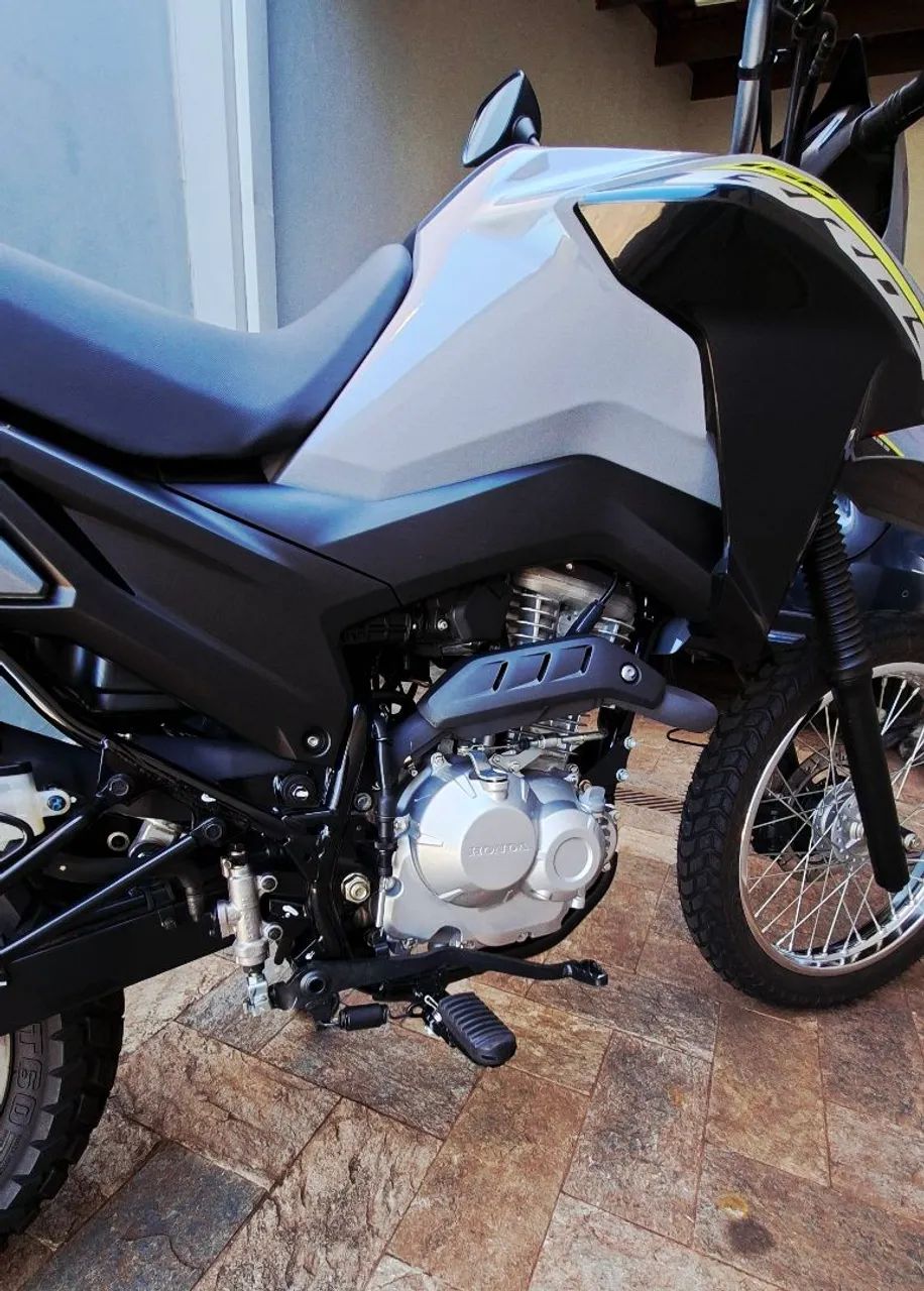 Honda Bros 160 com ABS - Foto 3