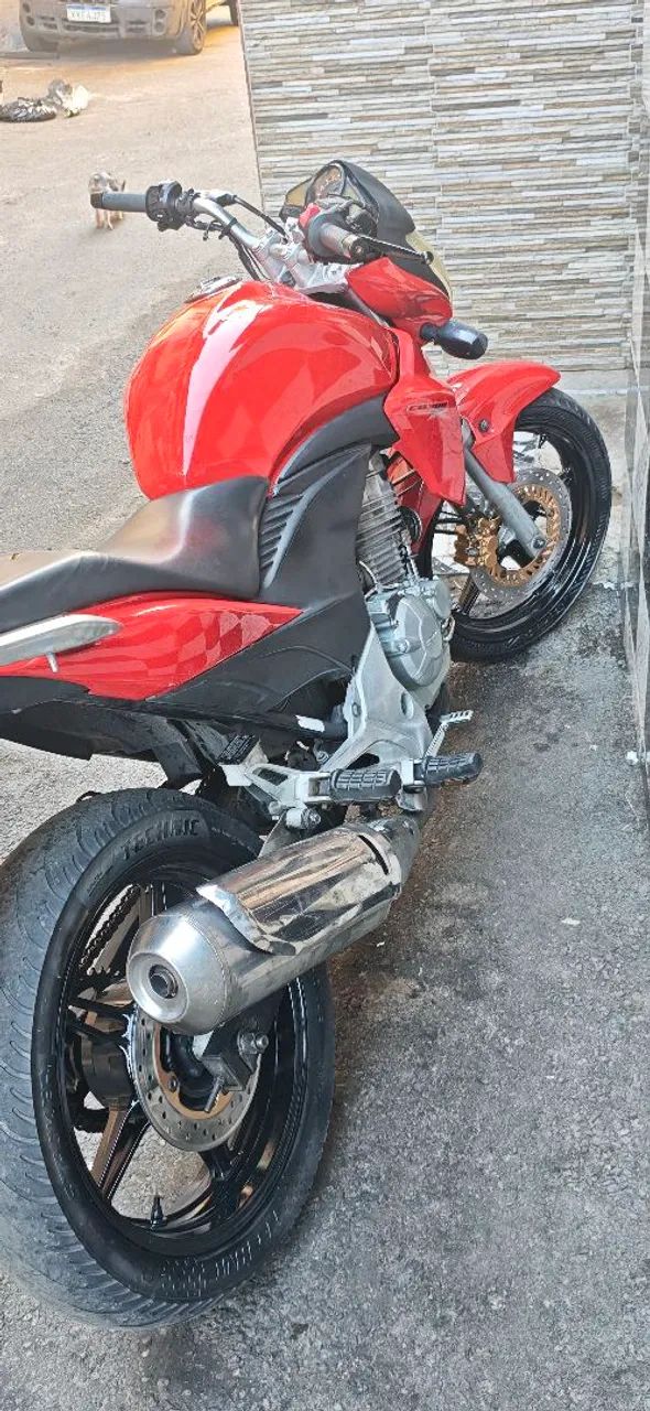 Cb 300 2013