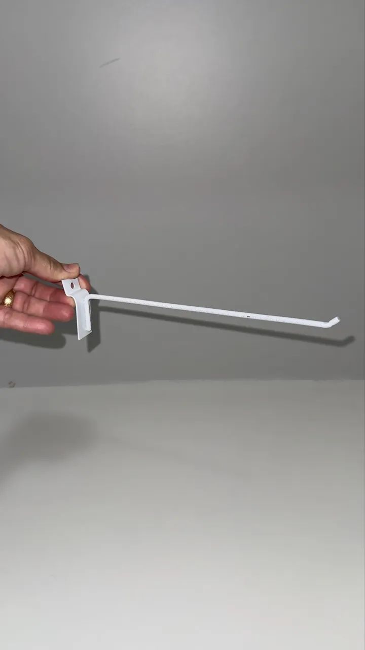 Ganchos para painel canaletado brancos 20cm - Foto 4