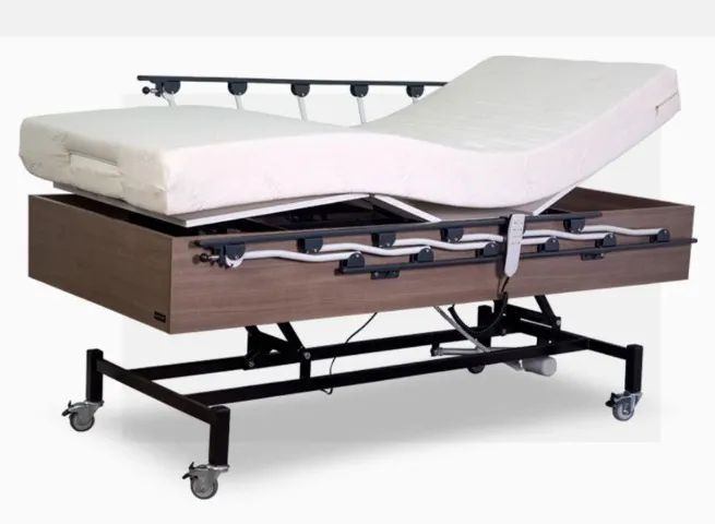 Cama motorizada especial para acamados ? nova, sem uso