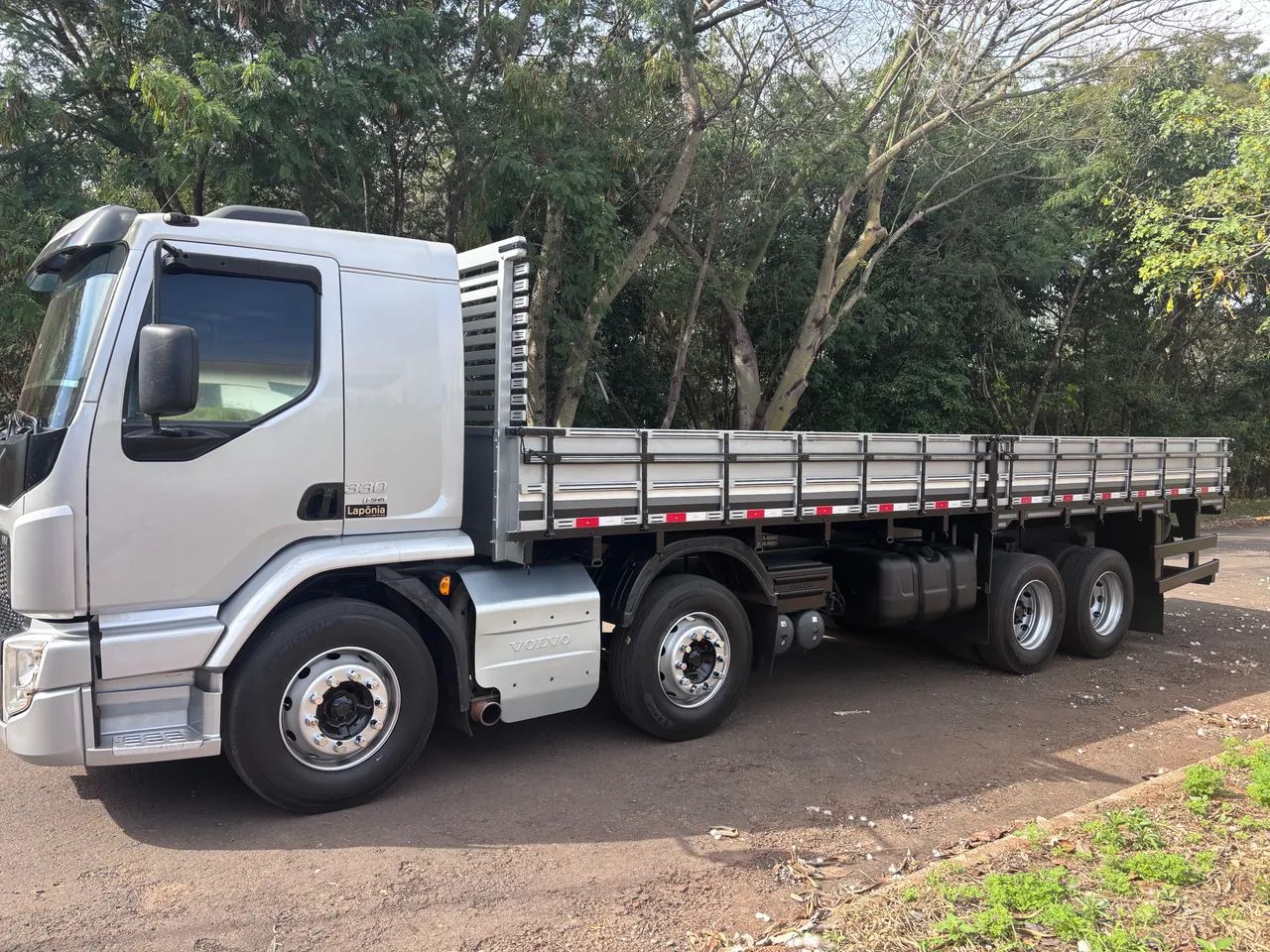 Volvo VM 330 - Foto 3