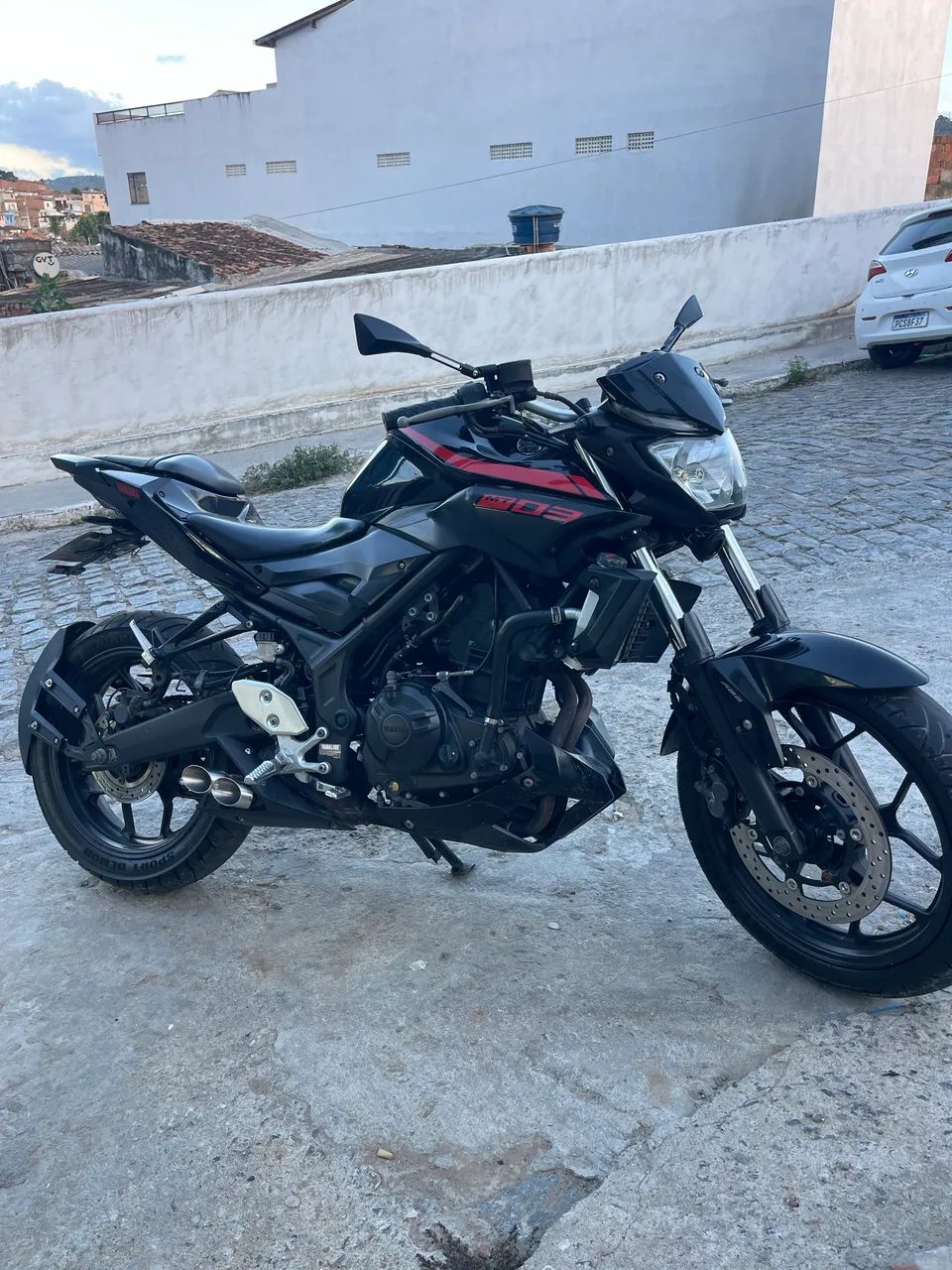 Moto MT 03 - Foto 3