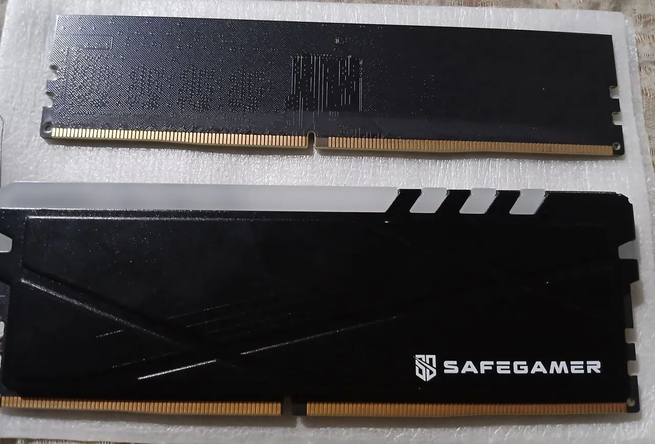 2 pentes de memória RAM ddr4